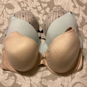 Lot of 3 Victoria’s Secret bras